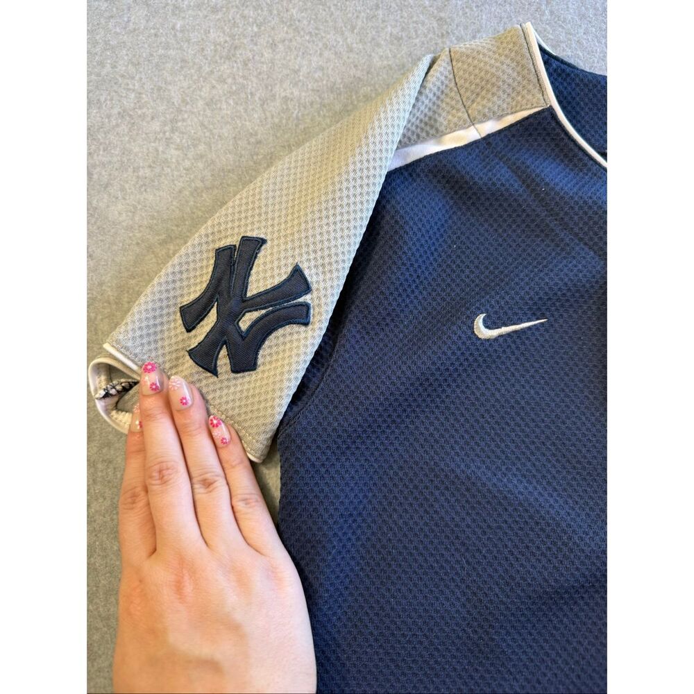 VTG 90’s Nike New York Yankees youth jersey small - Picture 5 of 8